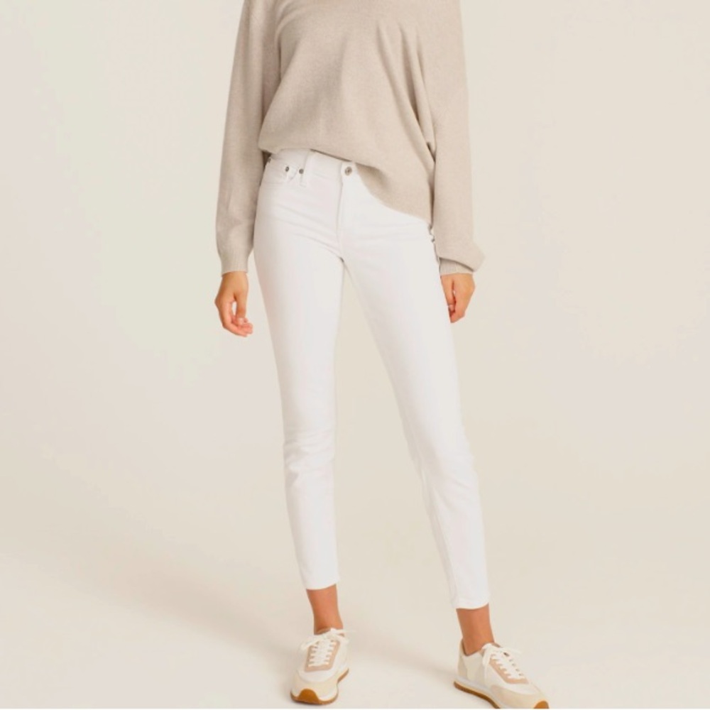 JCrew 8” Toothpick Jean in White Size 27